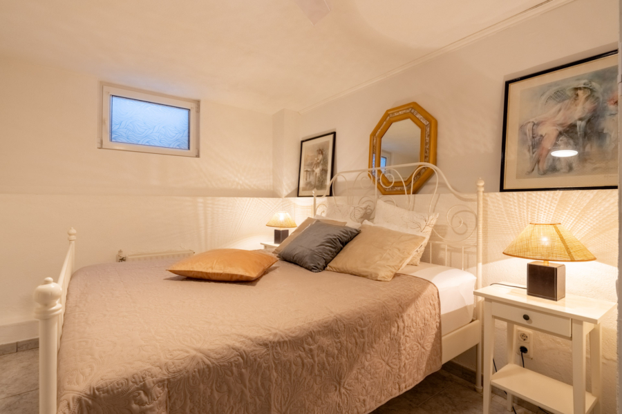 Mediterrane Villa mit Vermietungslizenz in ruhiger Lage - Schlafzimmer 4 (6106)