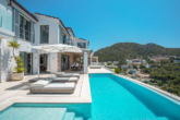 Terrasse und Pool