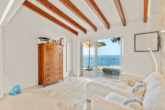 Lounge, Terrasse und Blick Schlafzimmer 1