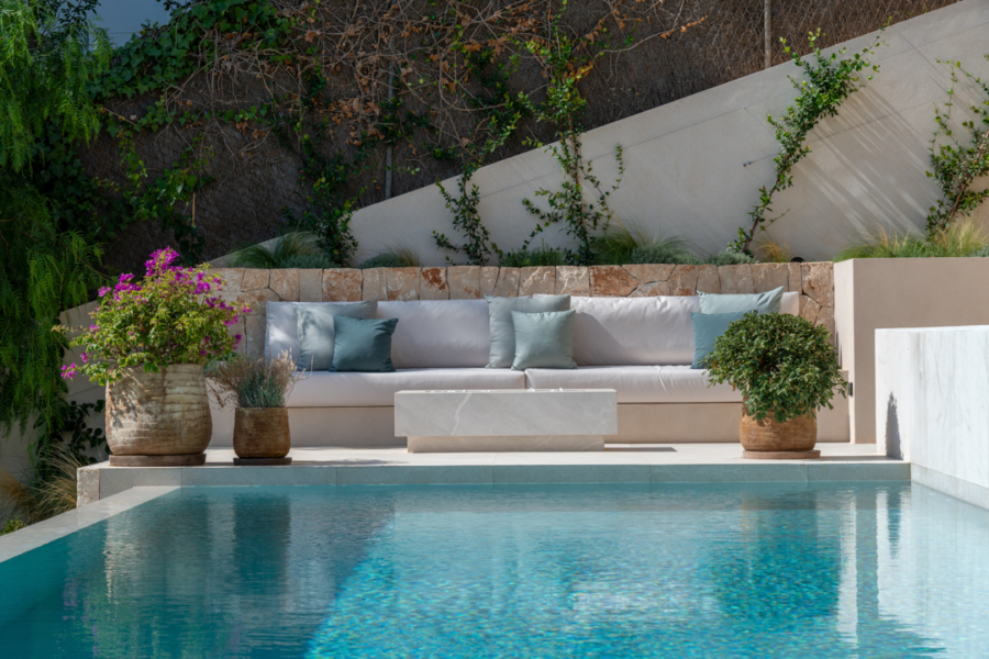 Neubauvilla im mediterranen Stil mit Meerblick - Pool (13020)