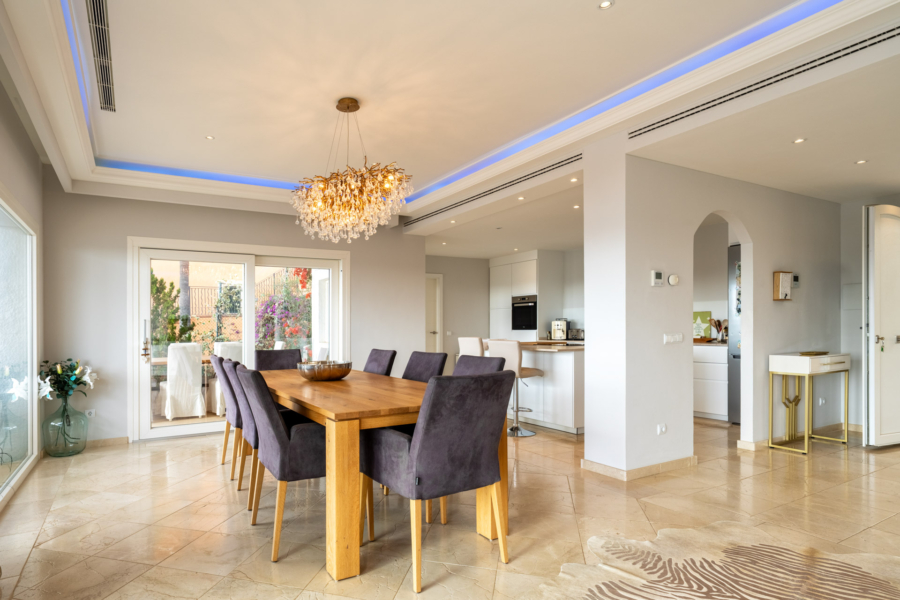 Charmante Villa im modern mediterranen Stil mit fantastischem Meerblick - Essbereich (5957)