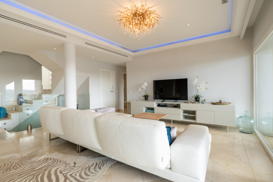Charmante Villa im modern mediterranen Stil mit fantastischem Meerblick - Wohnbereich (5960)