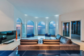Wohnzimmer mit Panorama Meerblick