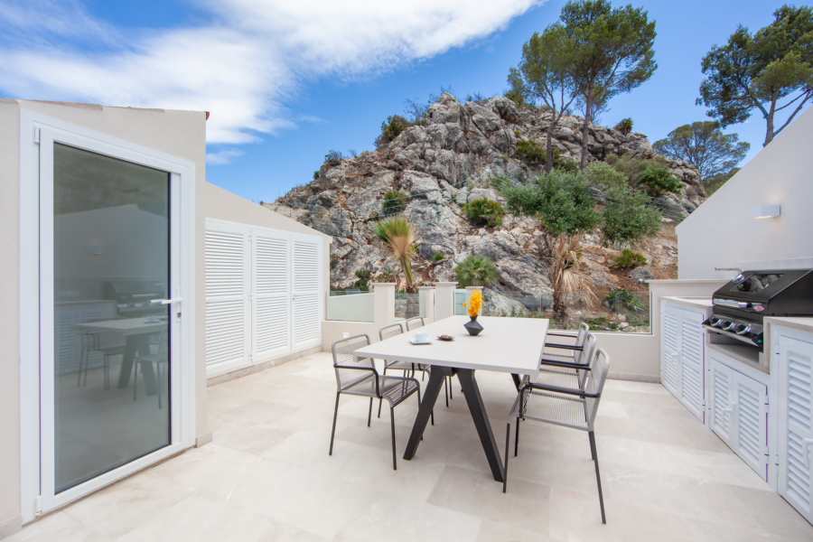 Stilvoll kernsaniertes Reihenhaus mit traumhaftem Hafenblick - Dachterrasse (6648)