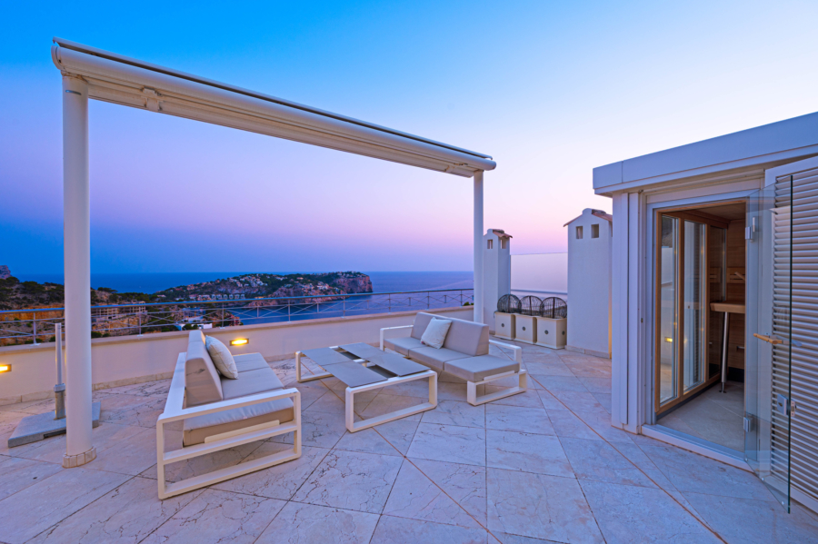 Einzigartiges Penthouse mit unvergleichlichem Hafen- und Meerblick in Port Andratx - Abendaufnahme (5844)