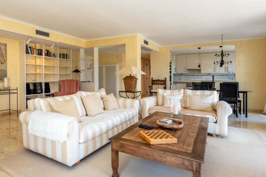 Mediterranes Penthouse mit Meer- und Panoramablick - Wohnbereich (5085)