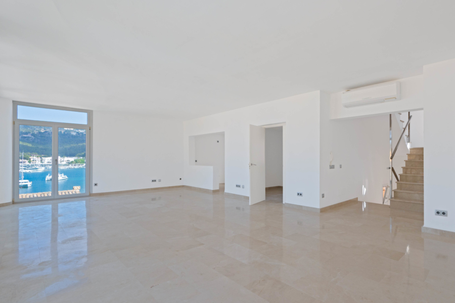 Einzigartiges Penthouse im Herzen von Puerto de Andratx - Wohn-Essbereich (5512)